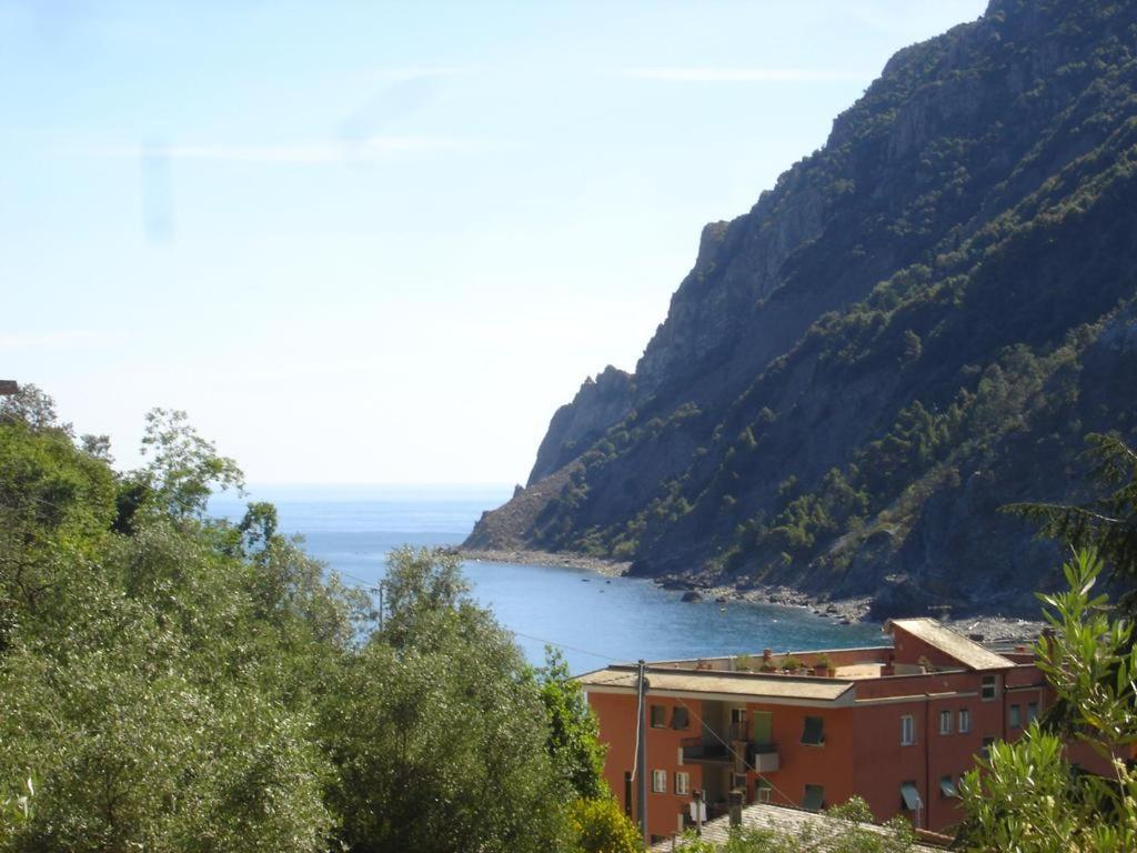 Miramar Cosy Apartment Monterosso al Mare Luaran gambar