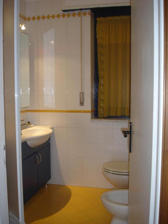 Miramar Cosy Apartment Monterosso al Mare Luaran gambar