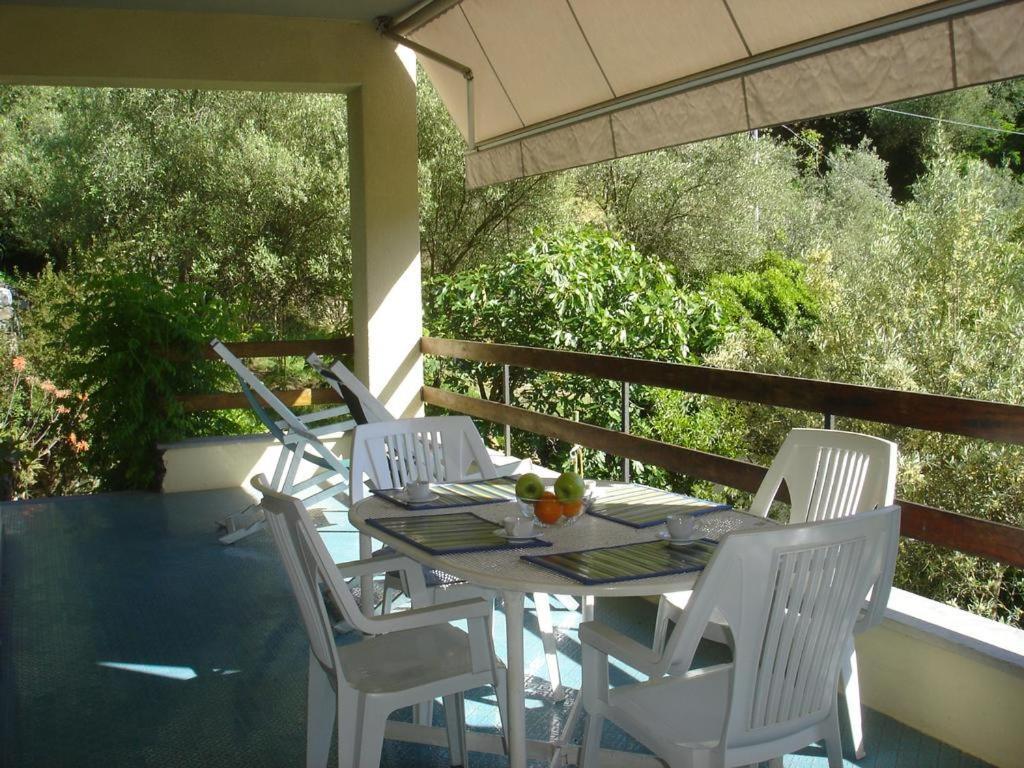 Miramar Cosy Apartment Monterosso al Mare Luaran gambar